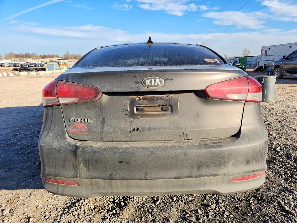 2017 KIA Forte lx