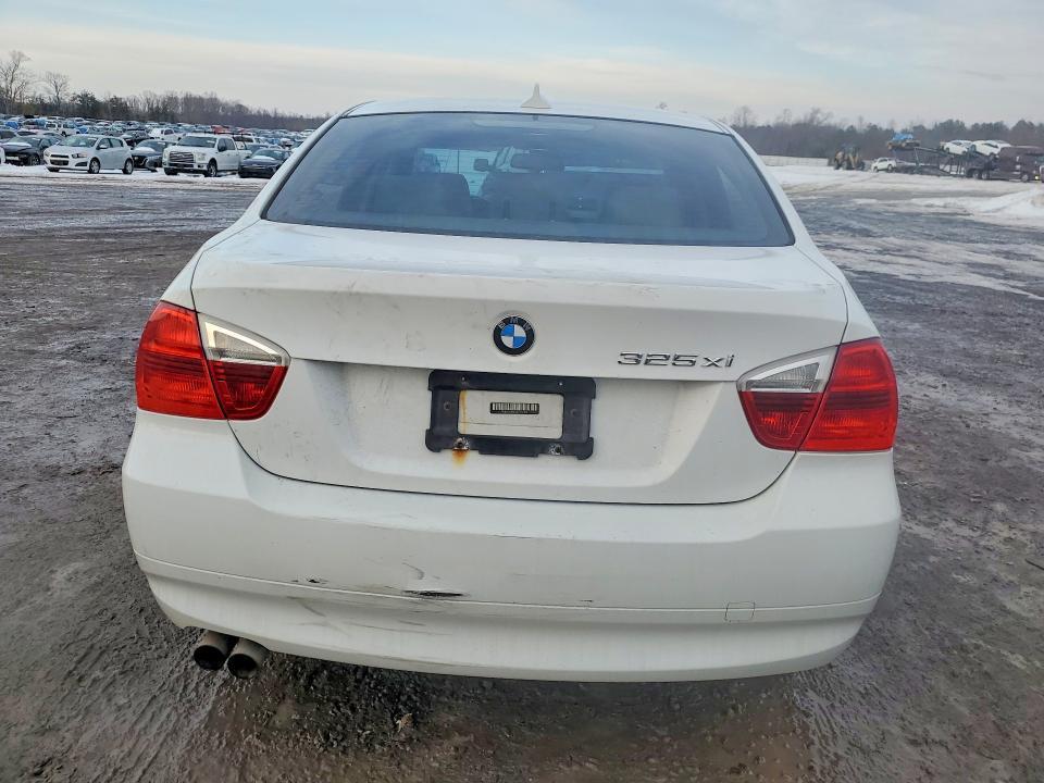 2006 BMW 325 xi