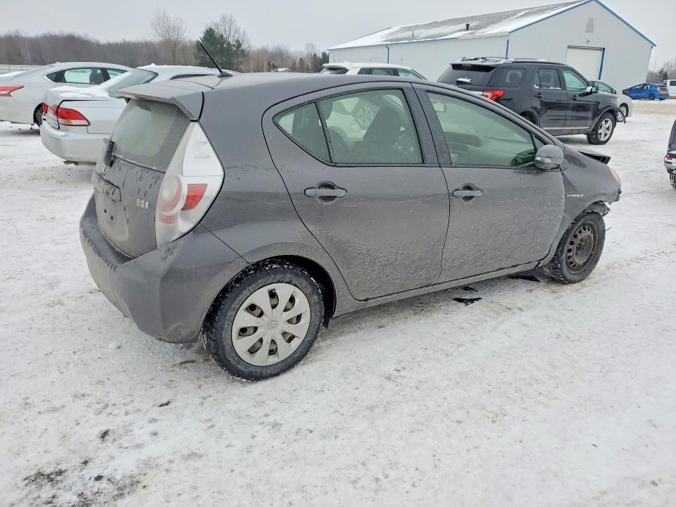 2013 Toyota Prius c