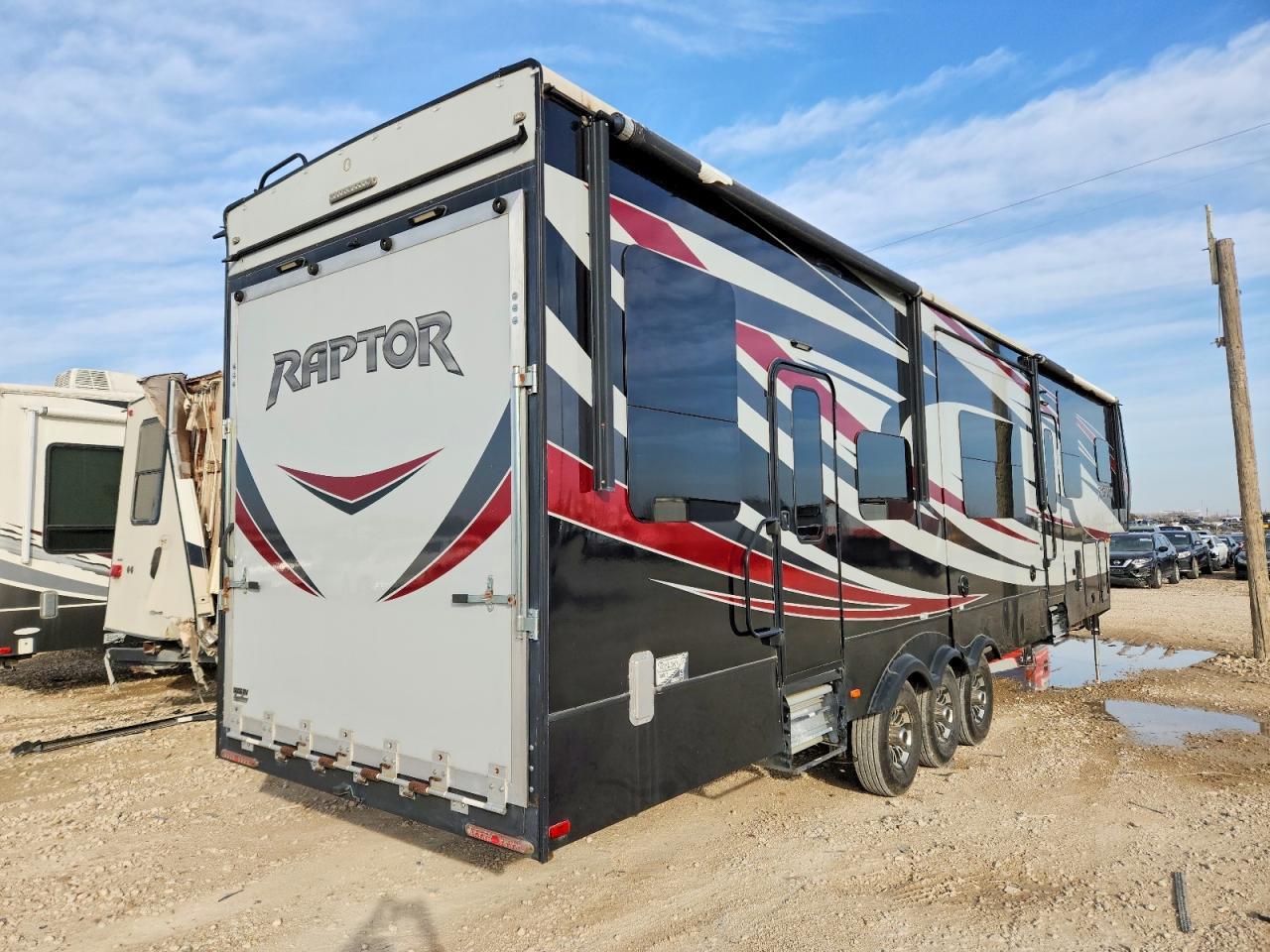 2016 Keystone Raptor Camper