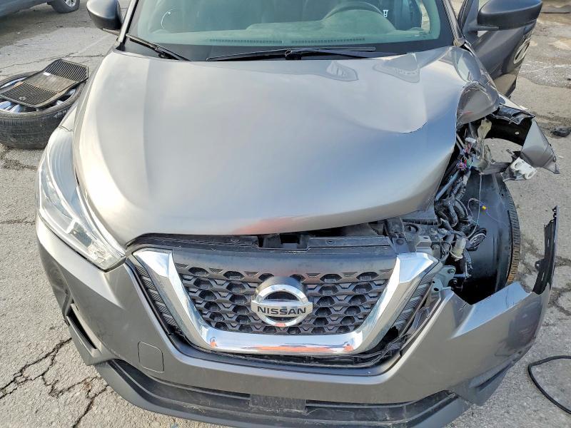 2020 Nissan Kicks s