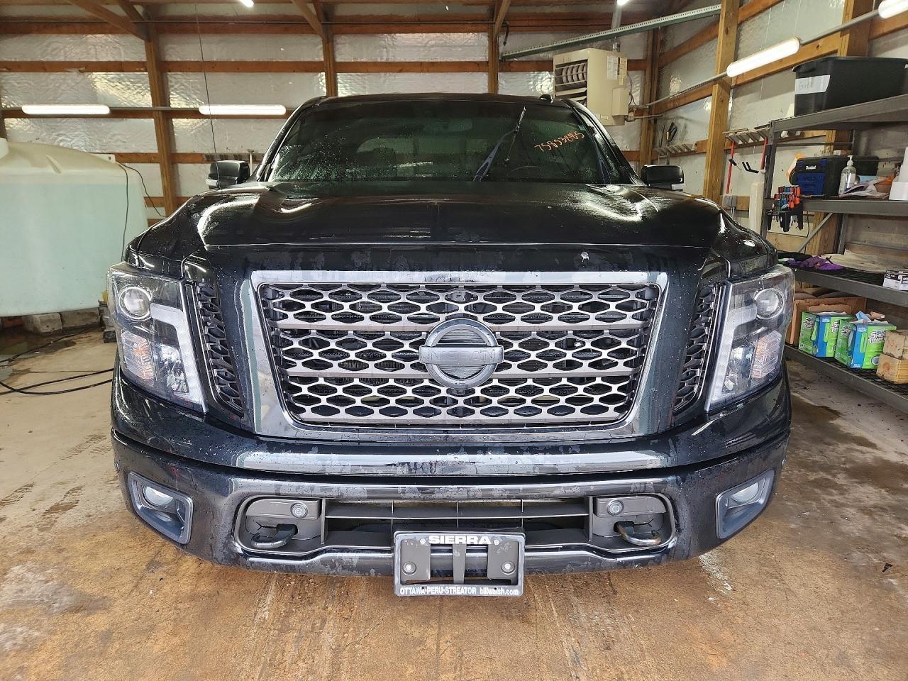 2019 Nissan Titan SV