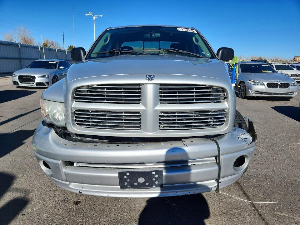 2004 Dodge RAM 1500 ST