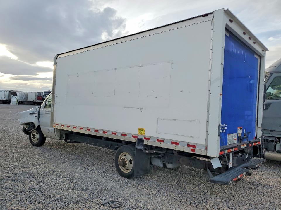 2019 Ford E350 box Truck