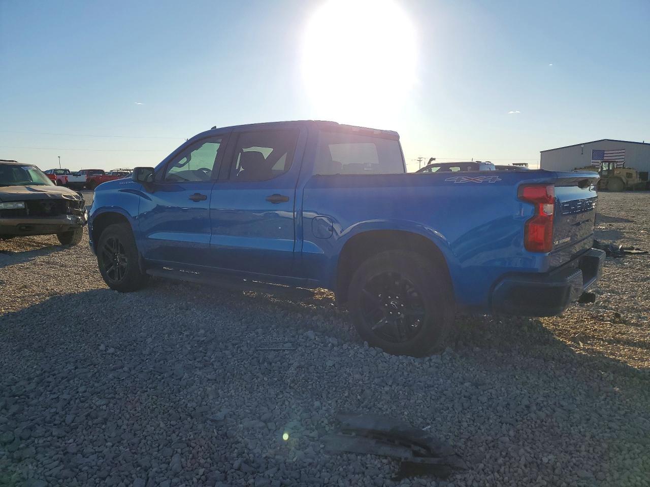 2023 Chev Silverado K1500 Custom