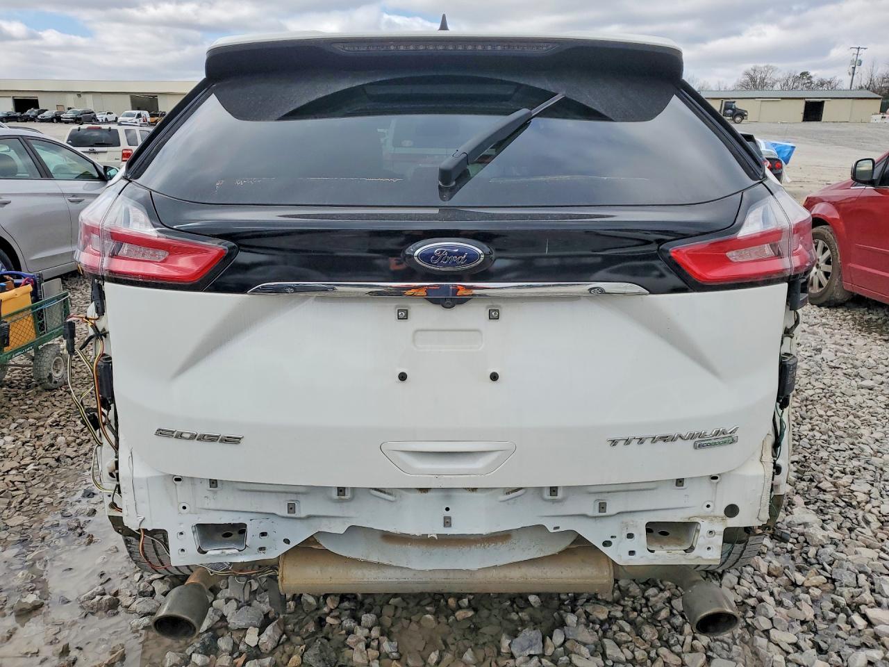 2020 Ford Edge Titanium
