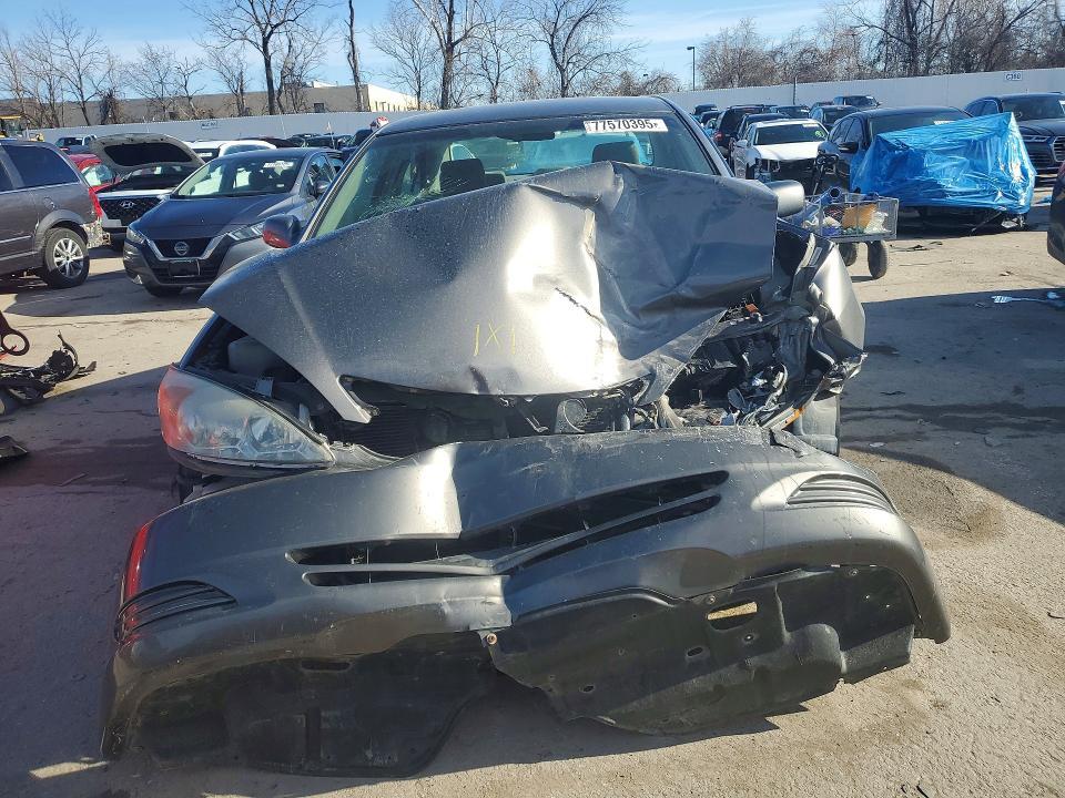 2003 Toyota Camry le