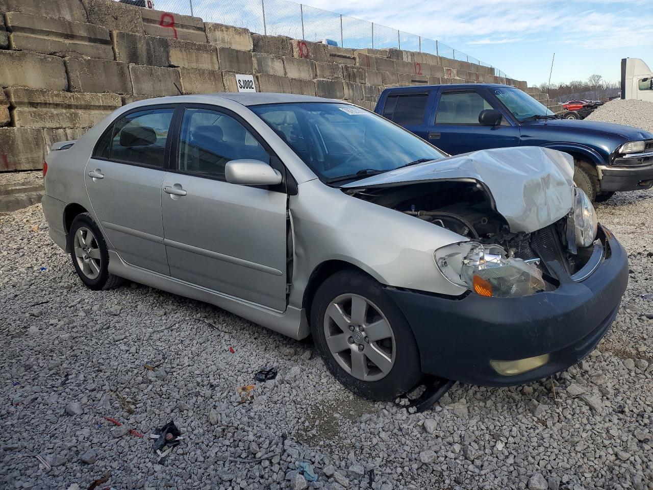 2004 Toyota Corolla s