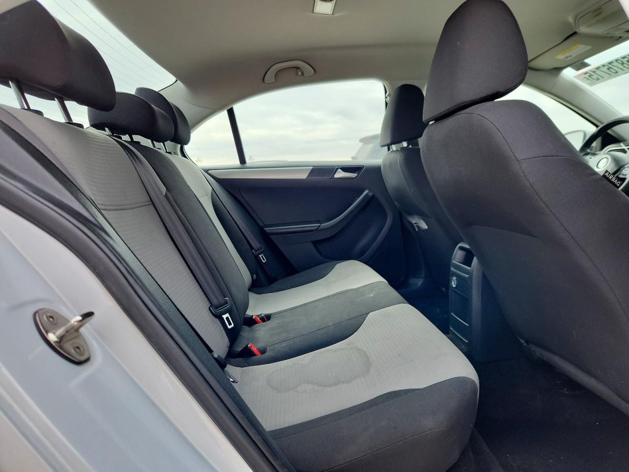 2017 Volkswagen Jetta s