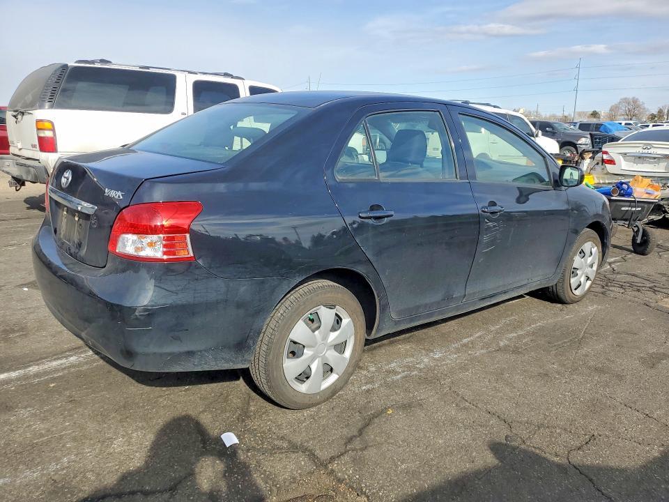 2011 Toyota Yaris