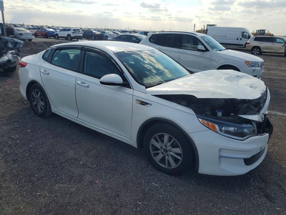 2017 KIA Optima lx