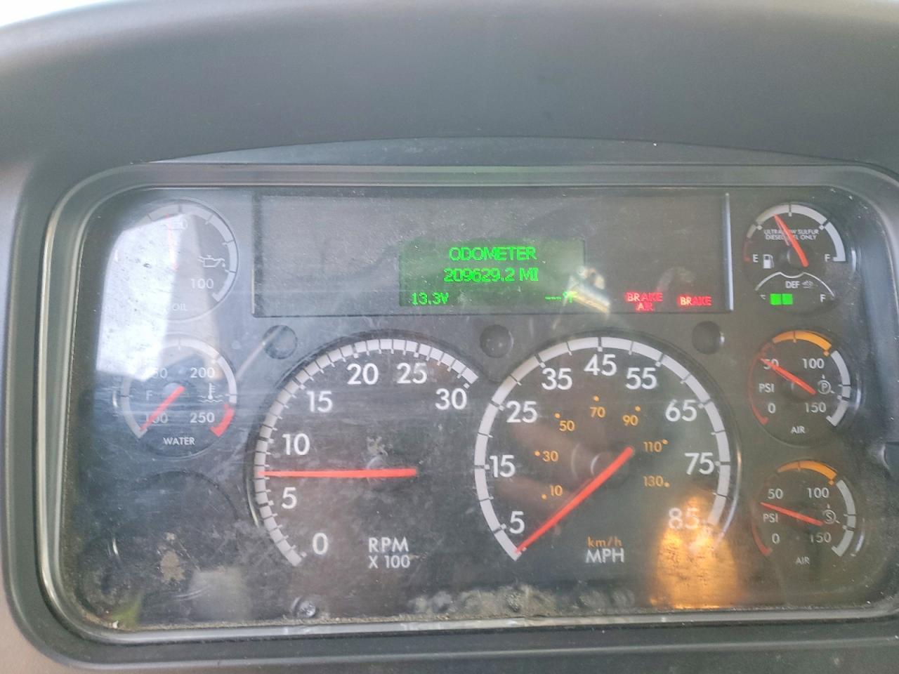 2020 Freightliner Business Class M2 BOX Truck
