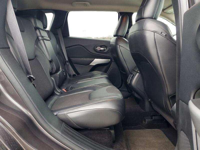 2018 Jeep Cherokee Latitude Plus