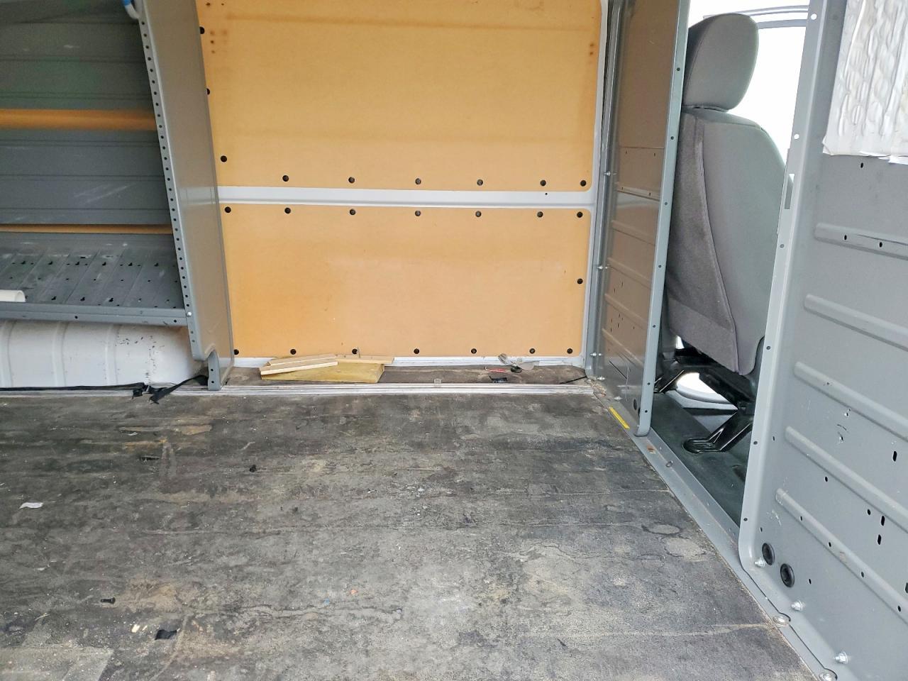 2021 Nissan NV 2500 S