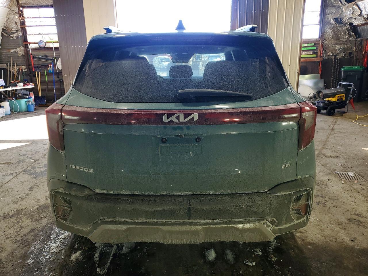 2025 KIA Seltos sx