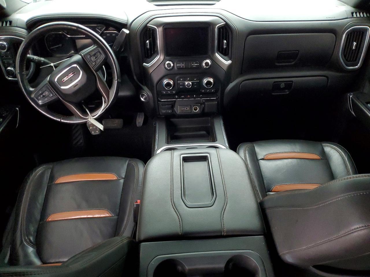 2021 GMC Sierra K1500 AT4