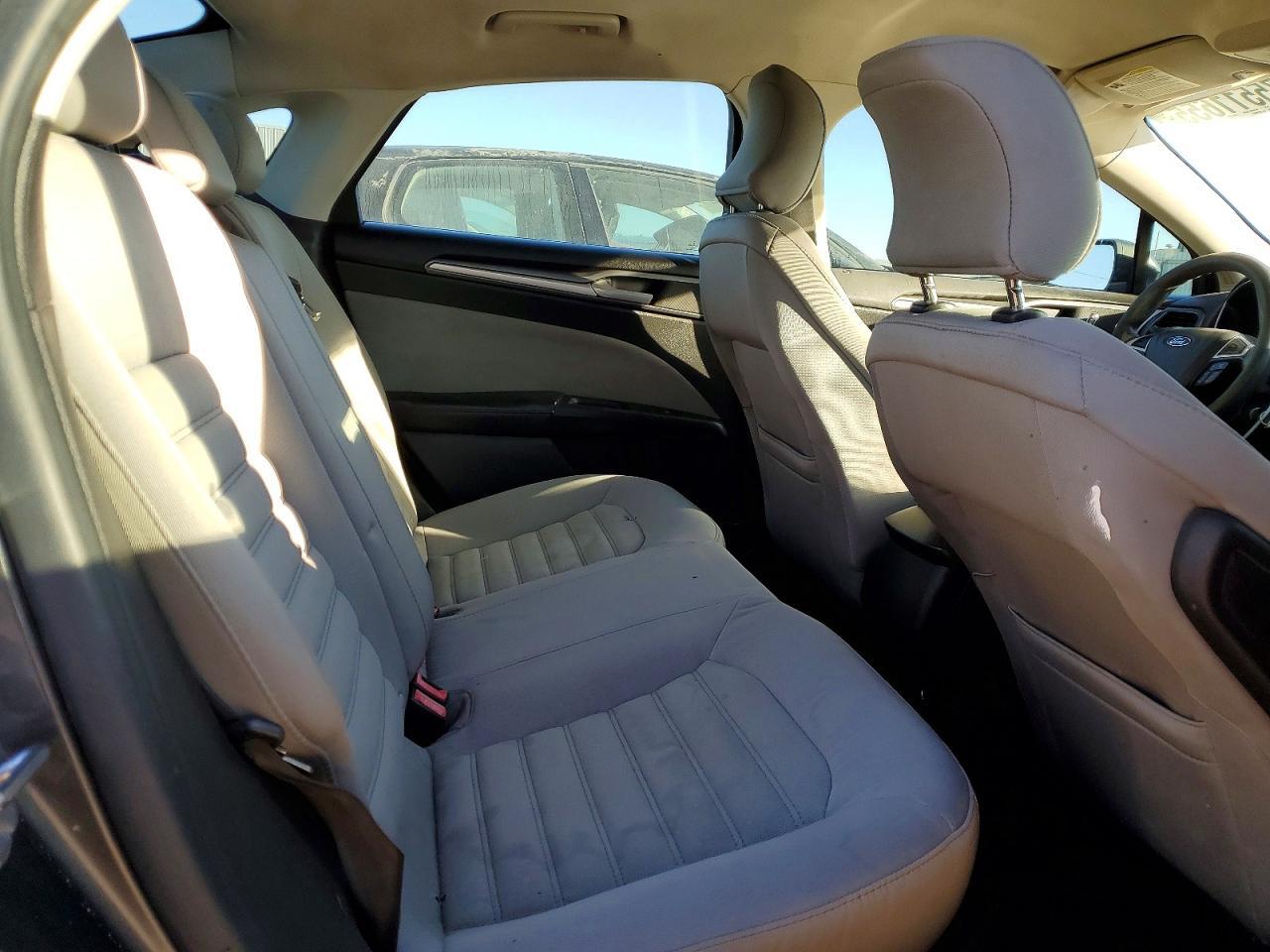 2015 Ford Fusion s