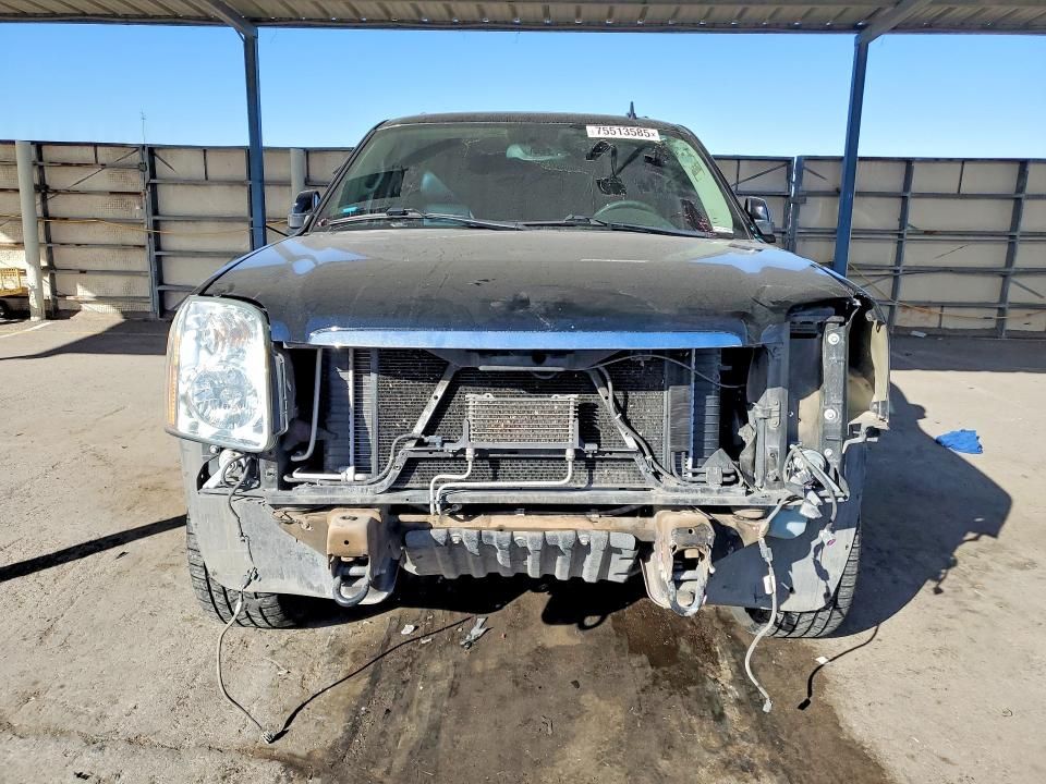 2013 GMC Yukon Denali