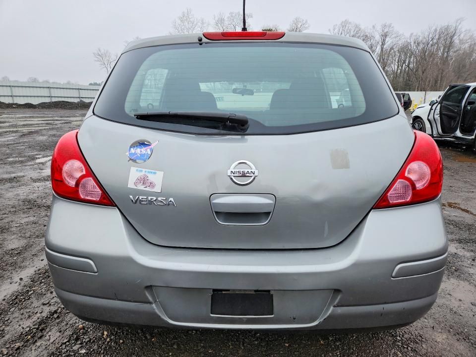 2012 Nissan Versa s