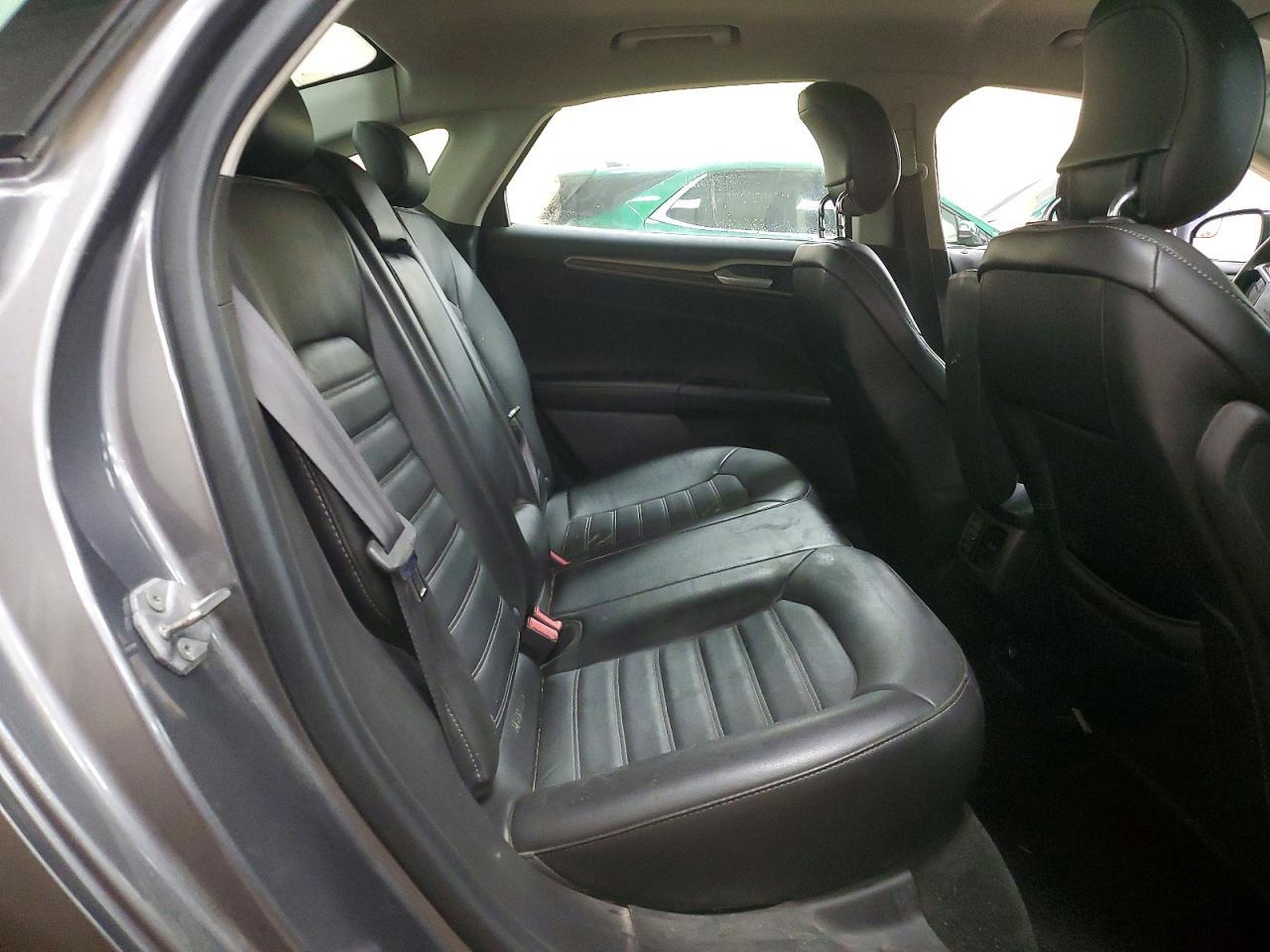 2014 Ford Fusion se
