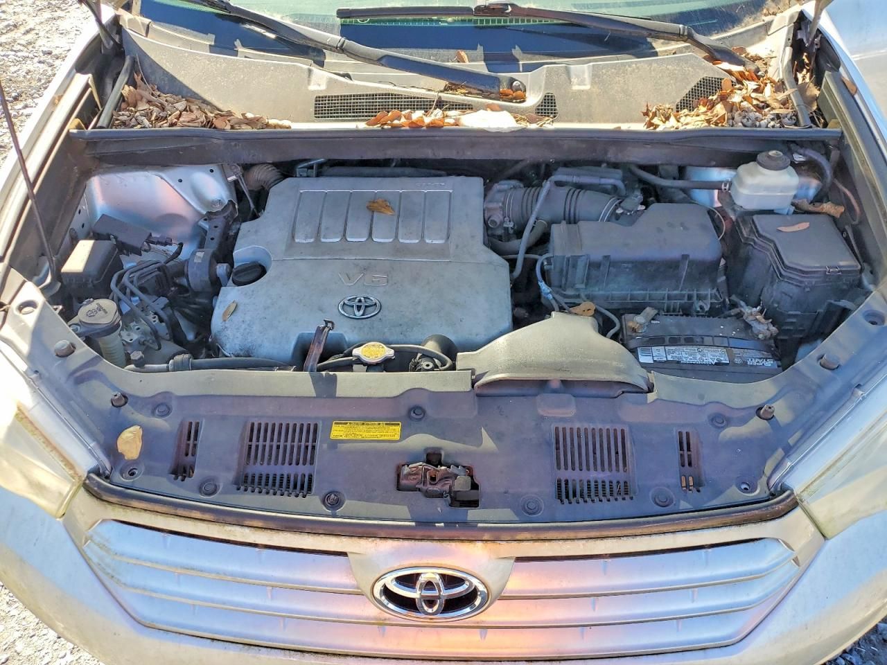 2011 Toyota Highlander Base