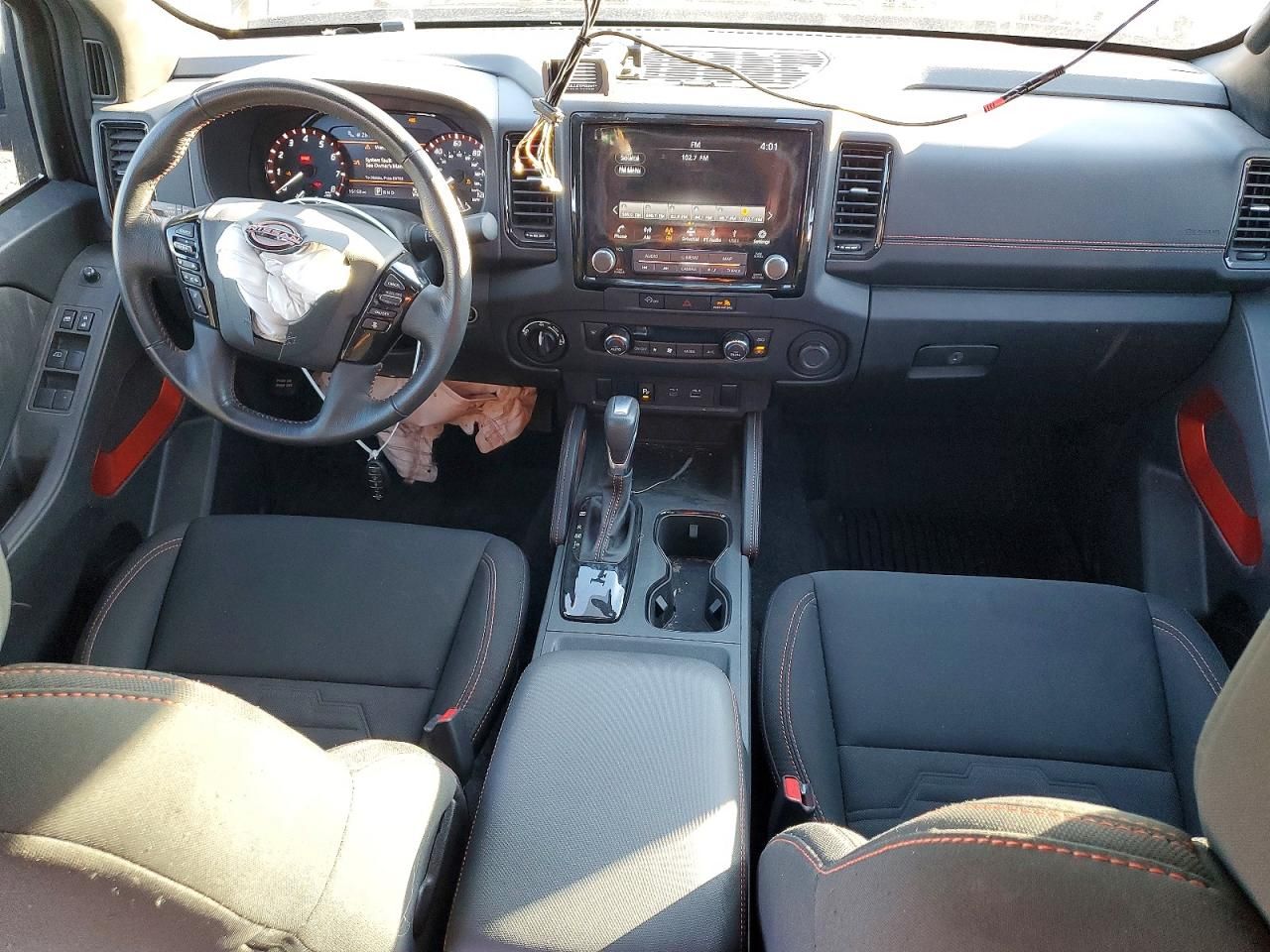 2023 Nissan Frontier s