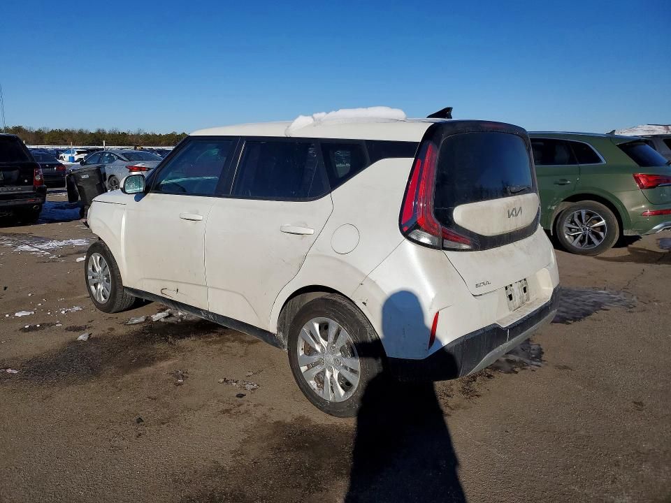 2023 KIA Soul lx
