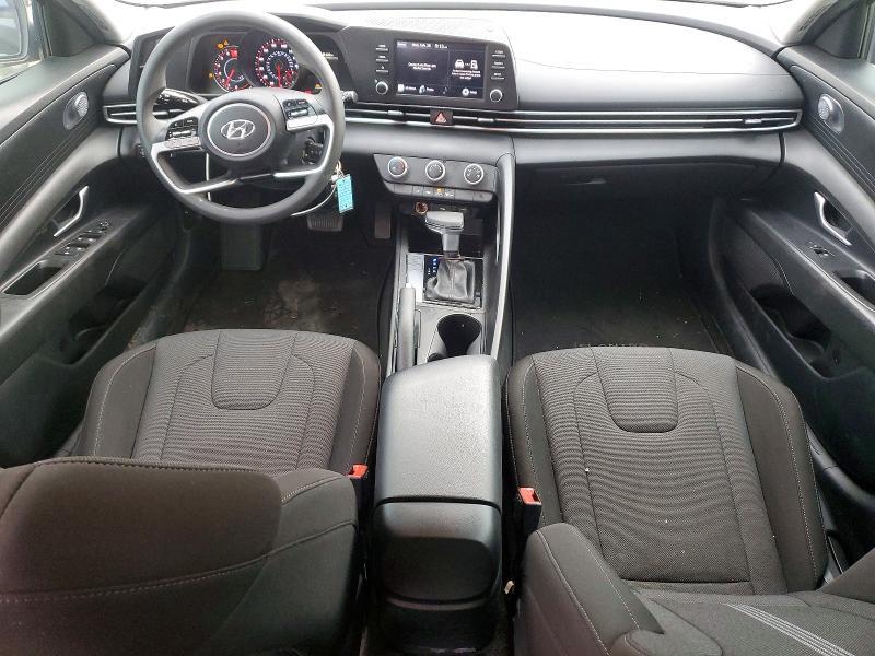 2023 Hyundai Elantra se