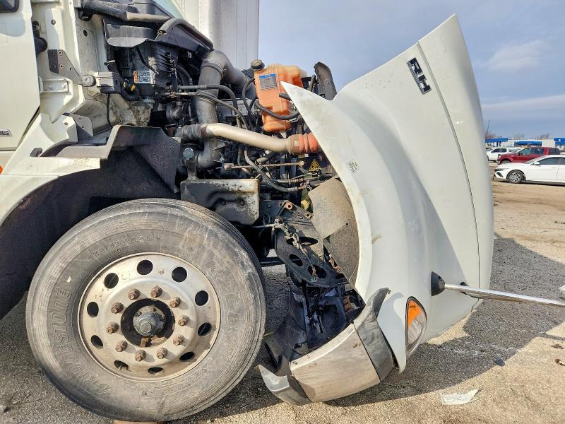 2023 International Rh613 Semi Truck