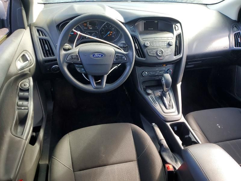 2018 Ford Focus se