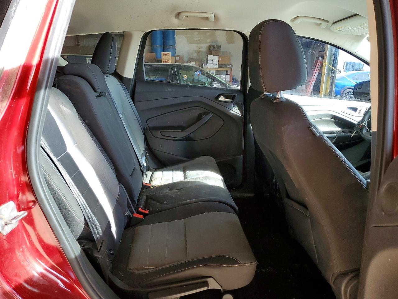 2015 Ford Escape se