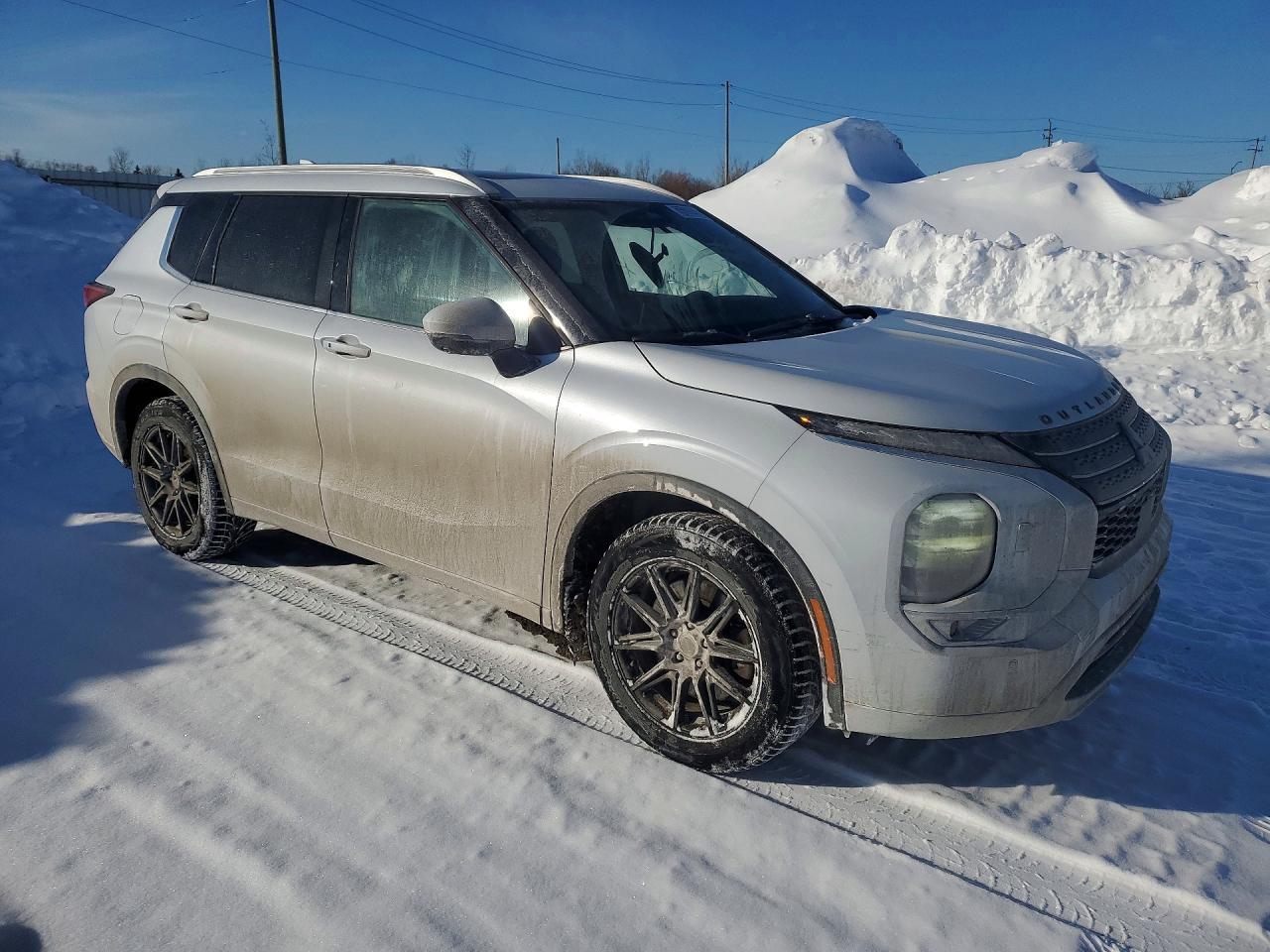 2023 Mitsubishi Outlander sel