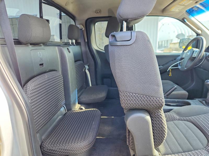 2005 Nissan Frontier King Cab LE