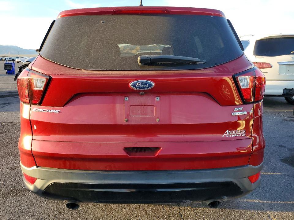2019 Ford Escape se