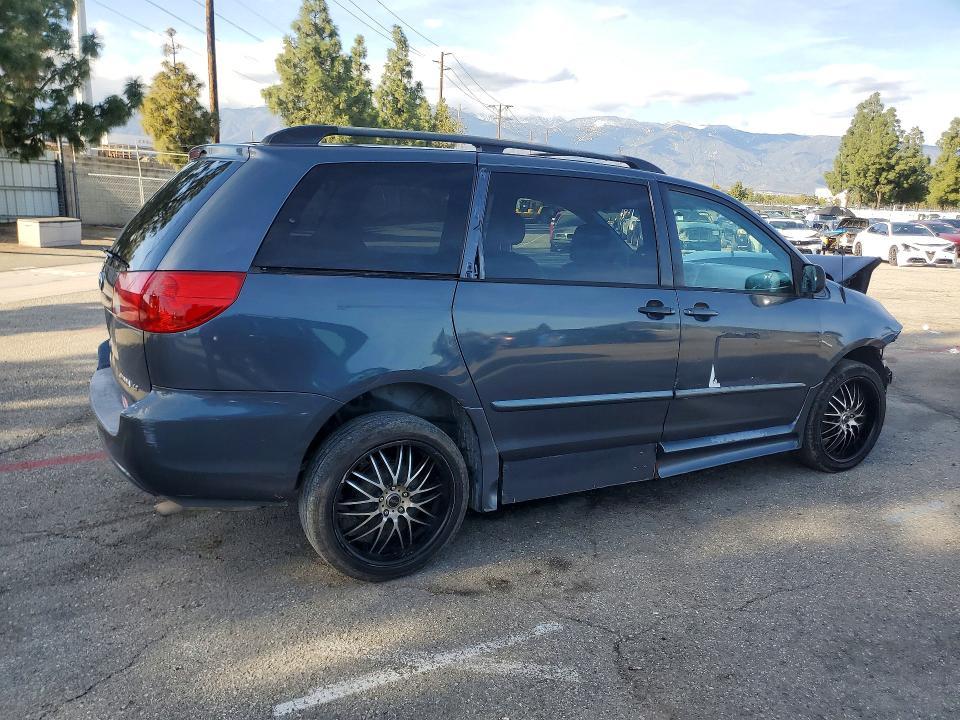 2006 Toyota Sienna ce
