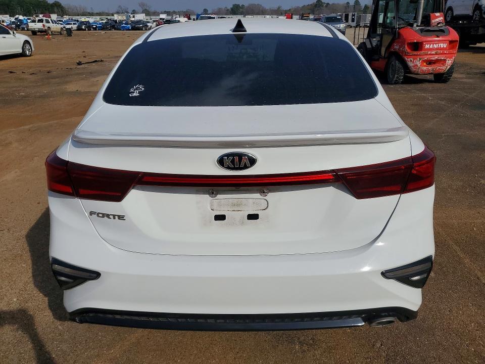 2021 KIA Forte lxs