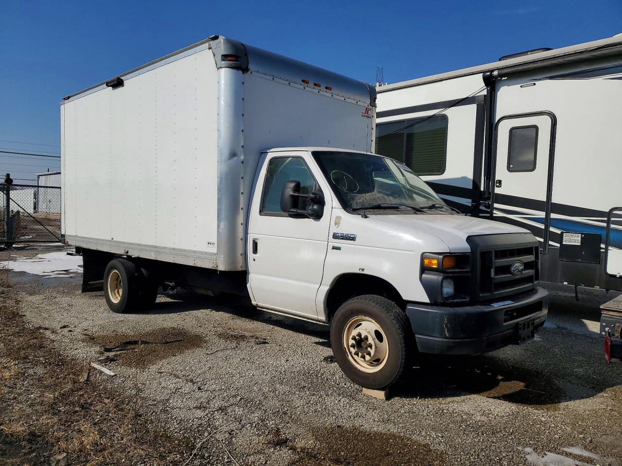 2013 Ford E350 BOX Truck