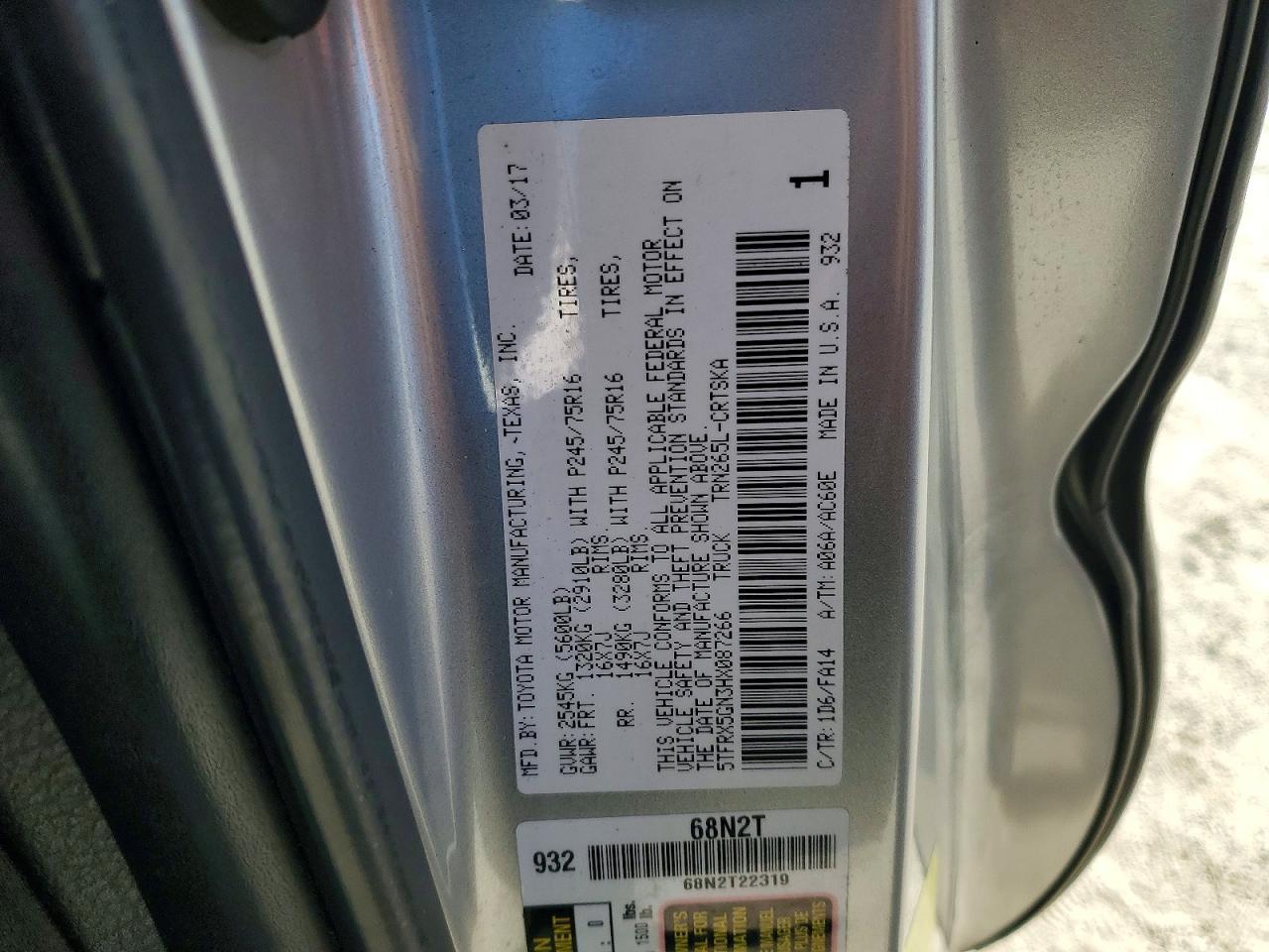 2017 Toyota Tacoma SR