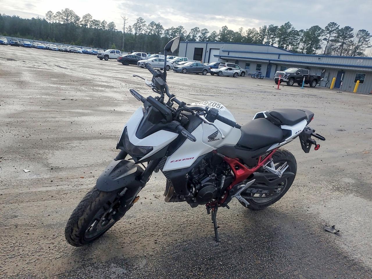 2025 Honda CB750 A