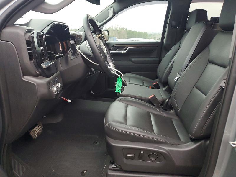 2023 GMC Sierra K1500 SLT