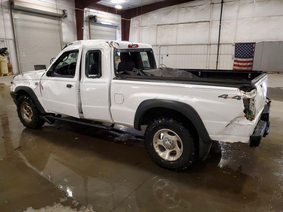 2005 Mazda B4000 cab Plus