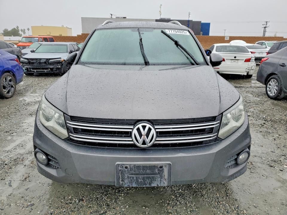 2012 Volkswagen Tiguan s