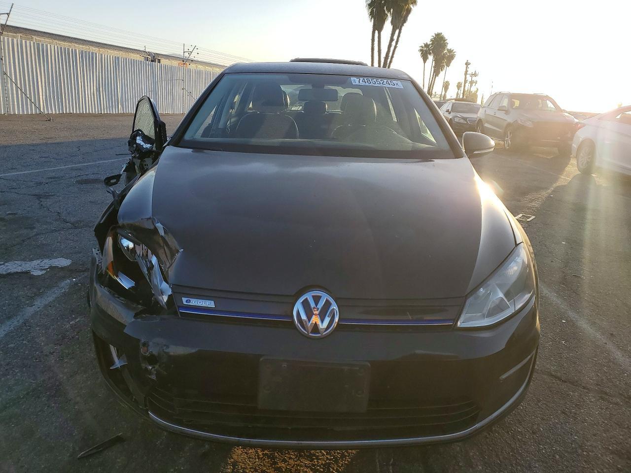 2016 Volkswagen E-golf se