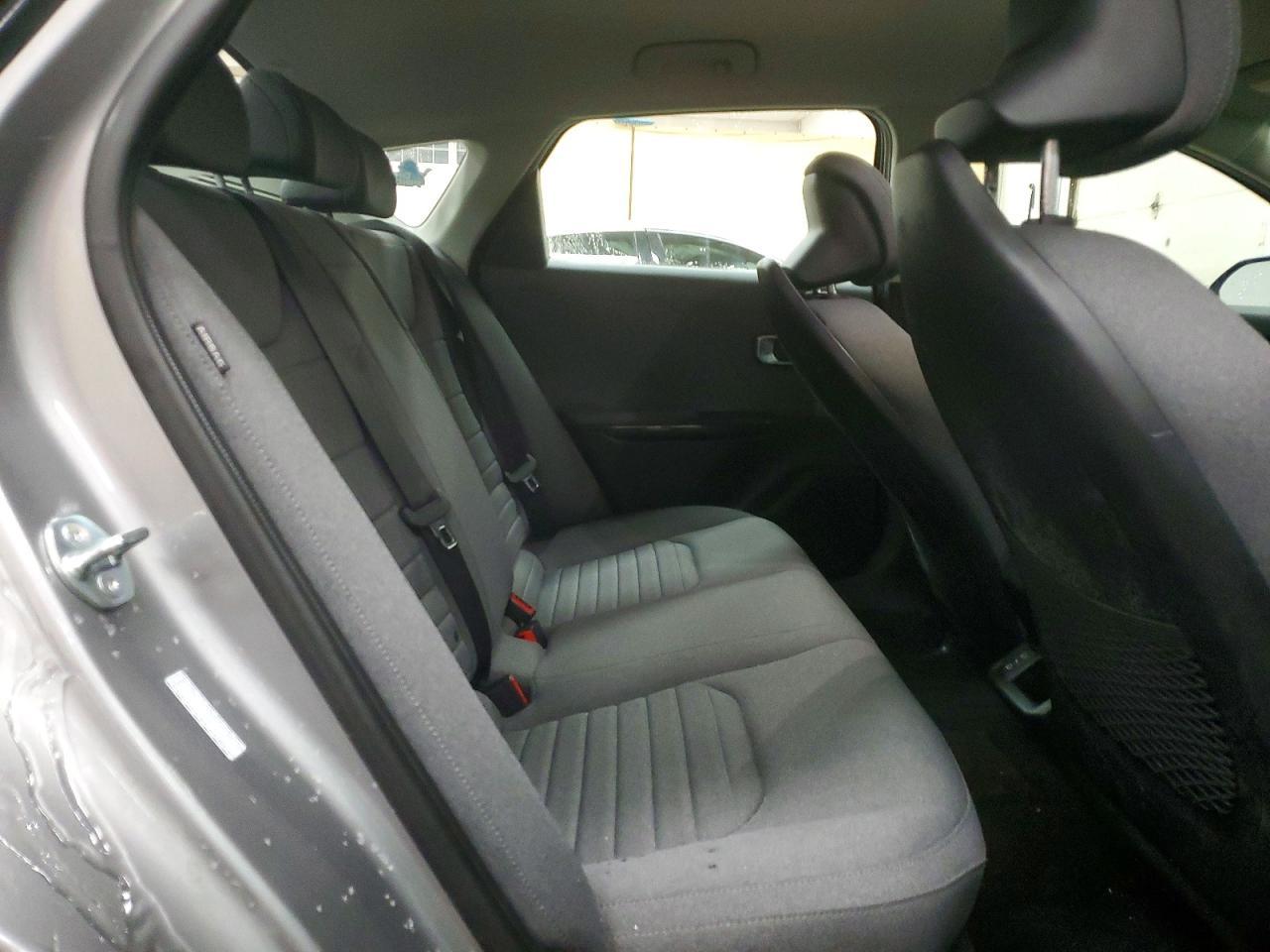 2025 KIA K4 ex