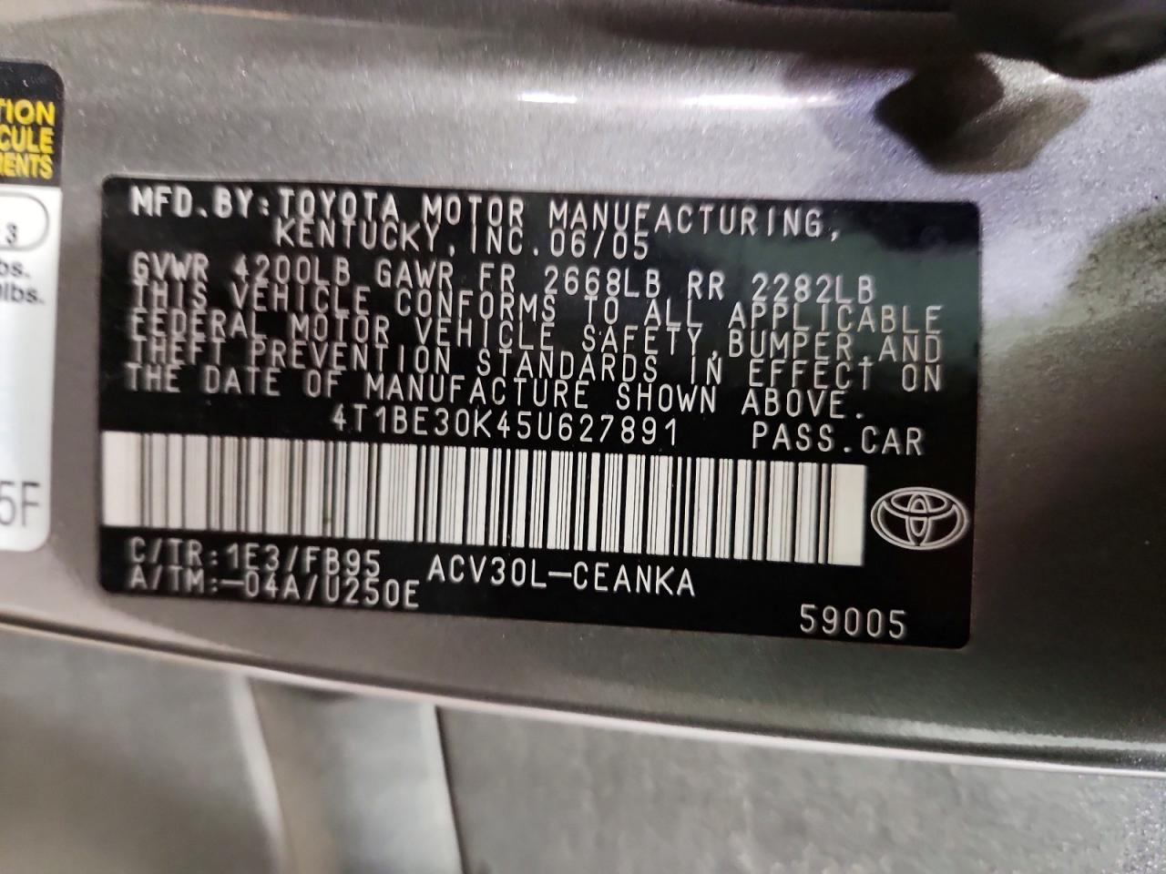 2005 Toyota Camry le