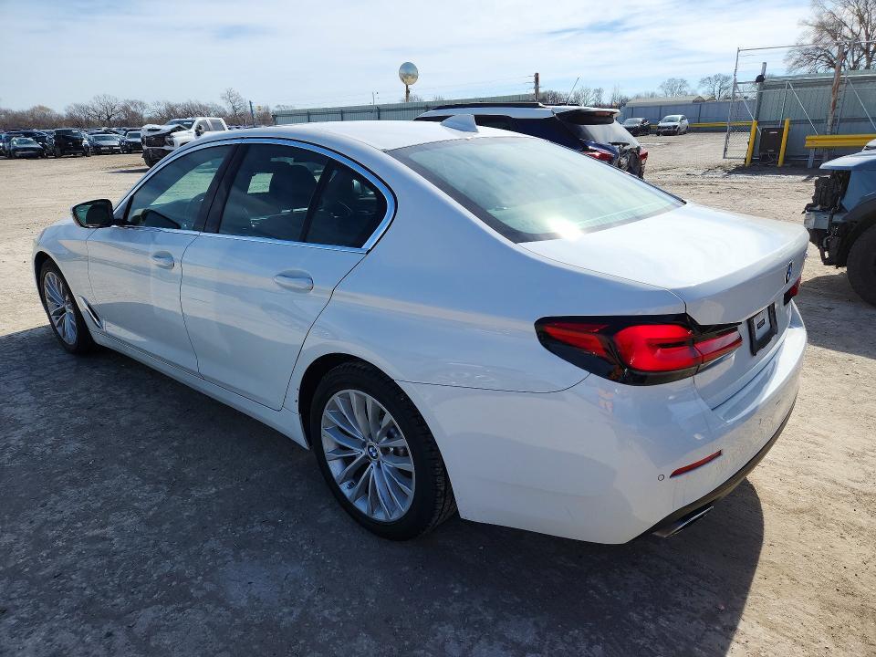 2021 BMW 530 i