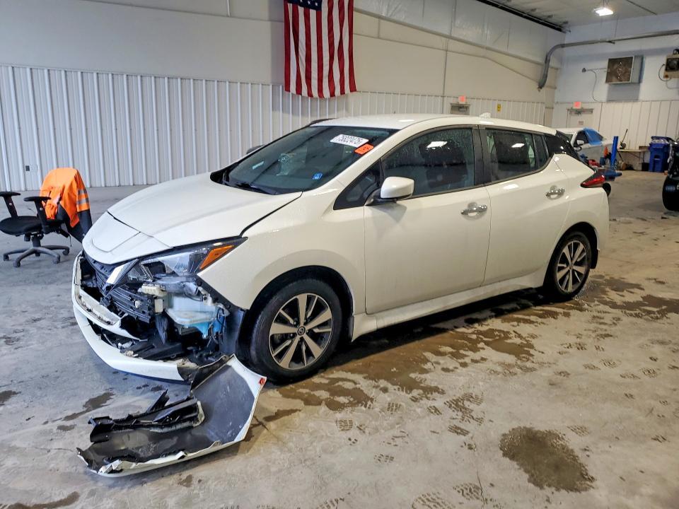 2022 Nissan Leaf s Plus