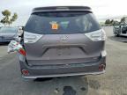 2017 Toyota Sienna se