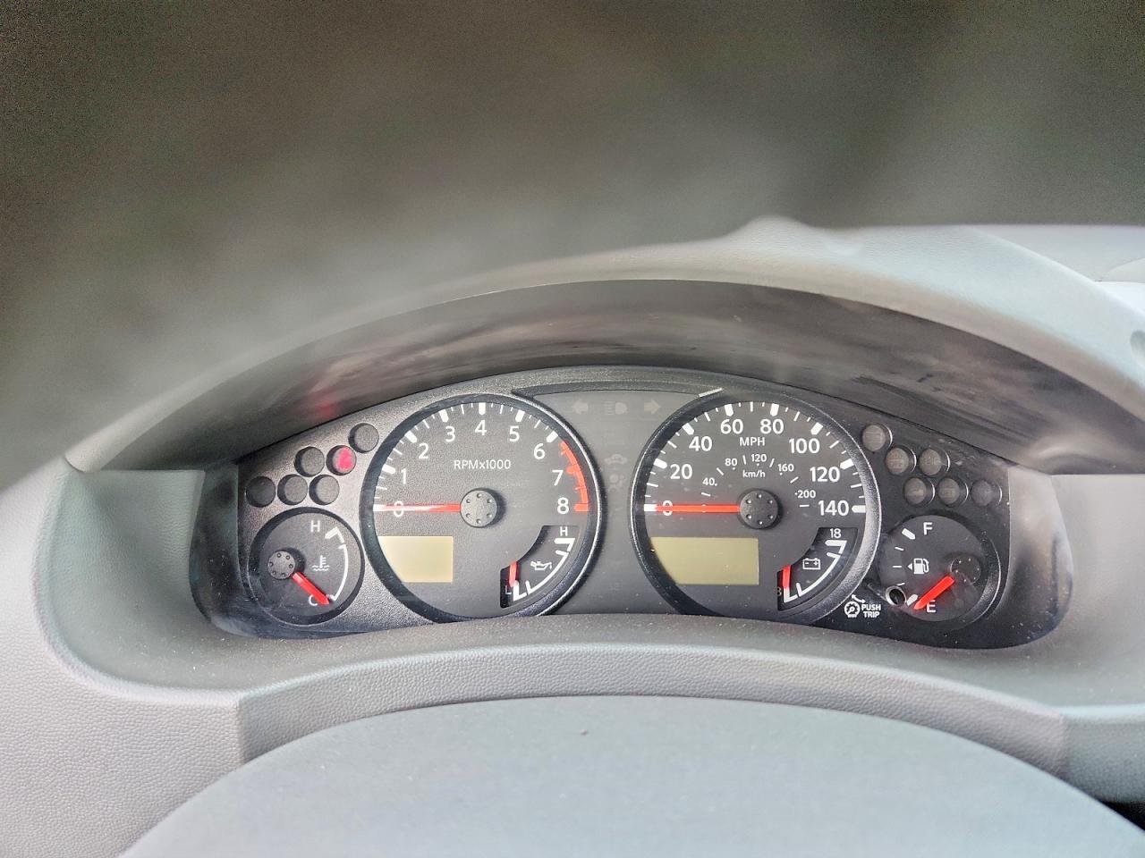 2010 Nissan Frontier Crew cab se