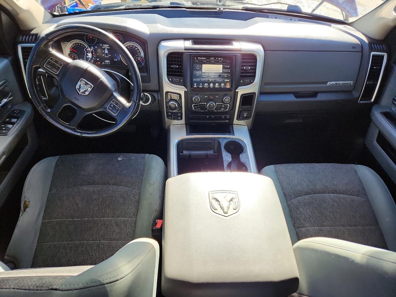 2016 Dodge RAM 1500 SLT